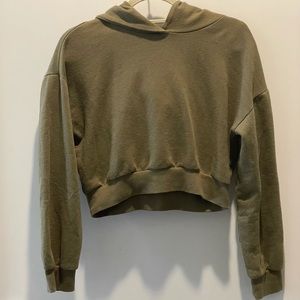 Forever 21 cropped hoodie